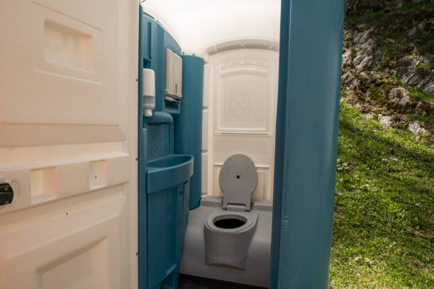 Portable Toilet Options We Offer in Starkville, MS
